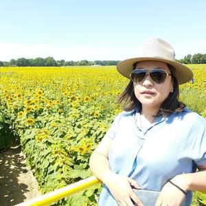 Meet your Posher, Nuria